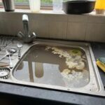 How To Unclog A Drain With 2 Natural Ingredients…